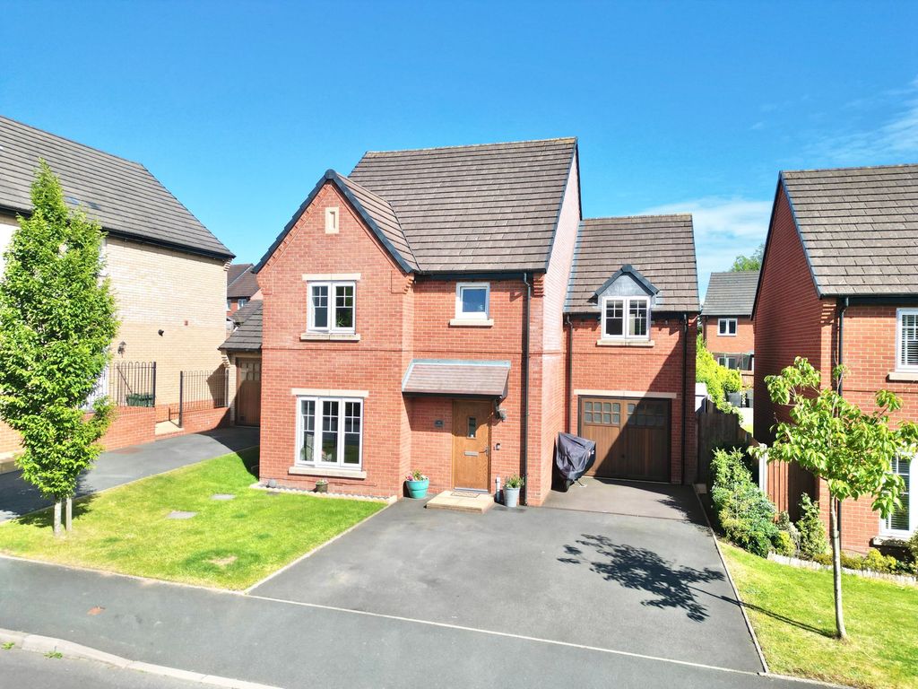 Property photo 3 of 35
