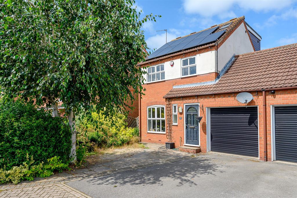Property photo 1 of 15 External 1