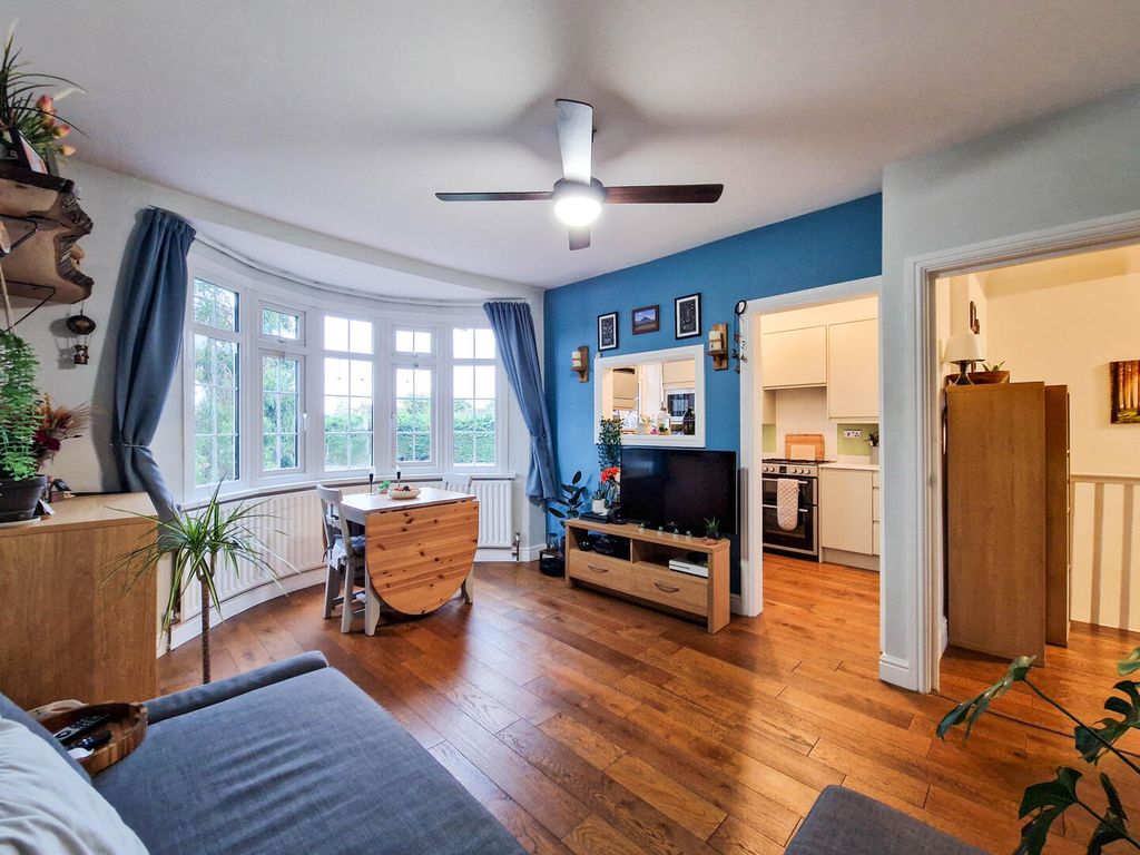 Property photo 1 of 15 Living Room