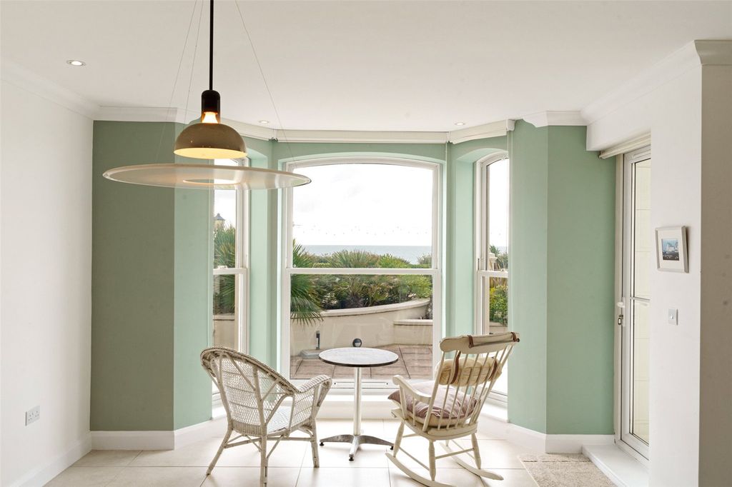 Additional image 19 of 2 bed flat for saleMarine Parade, Worthing, West Sussex BN11