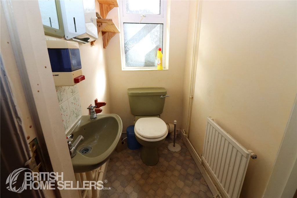 Additional image 5 of 11 bed end terrace house for saleWakeham, Portland, Dorset DT5