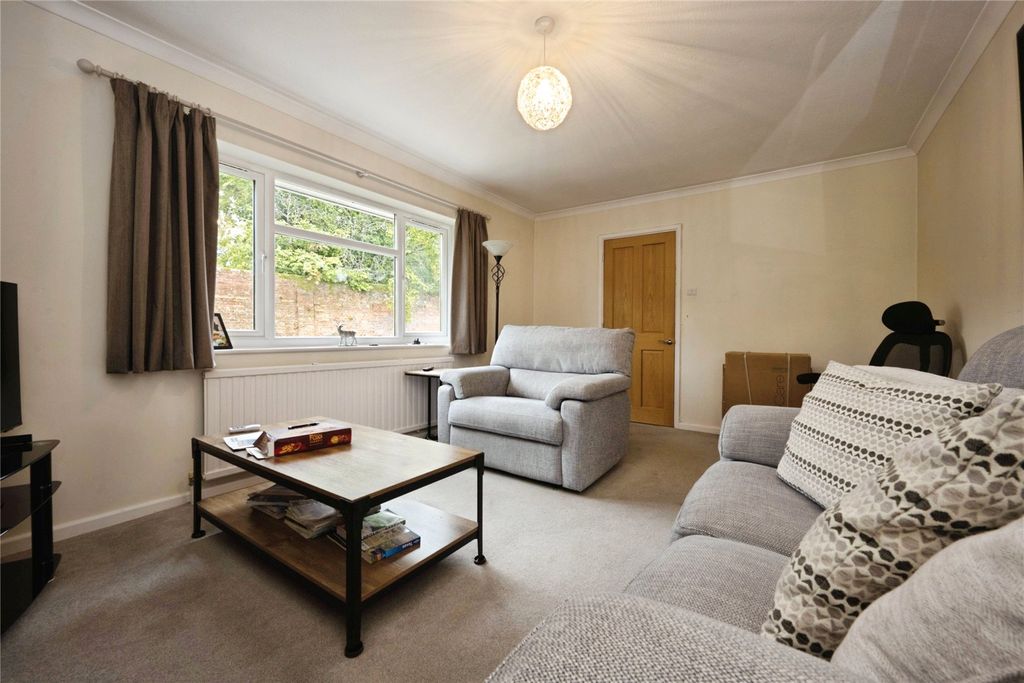 Property photo 2 of 15 Picture No. 09
