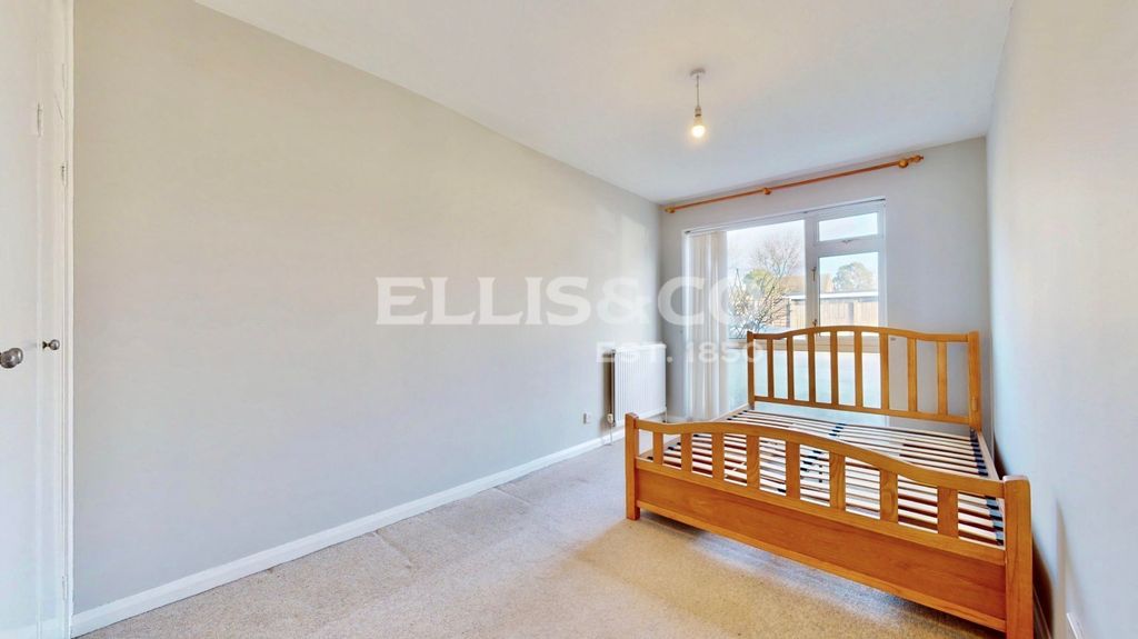 Property photo 3 of 21 Picture No. 13