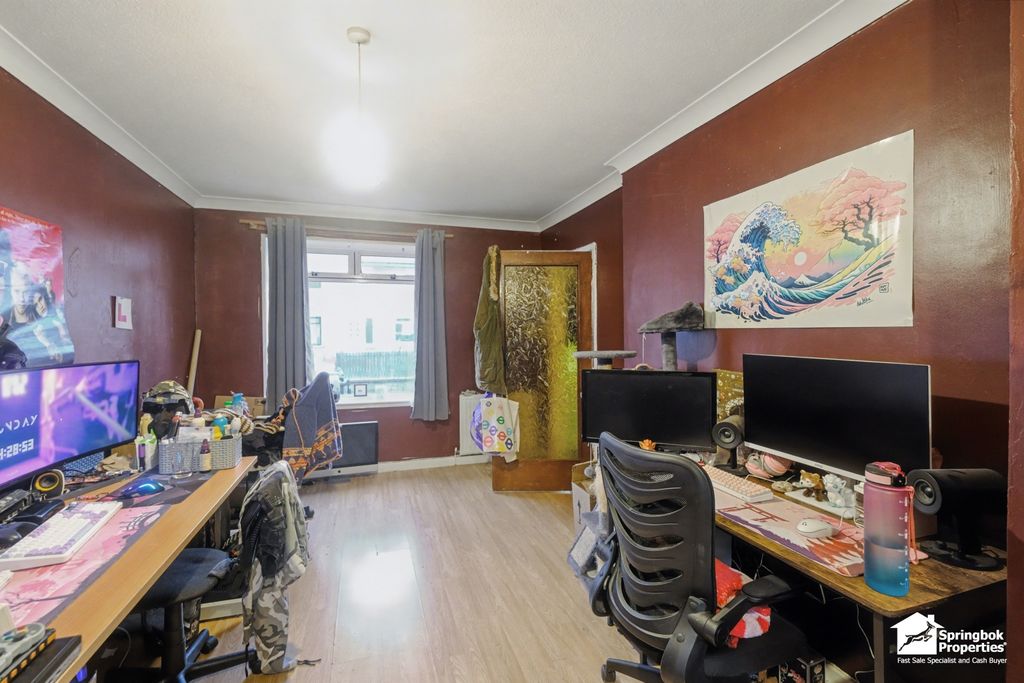 Property photo 2 of 12 Image 2