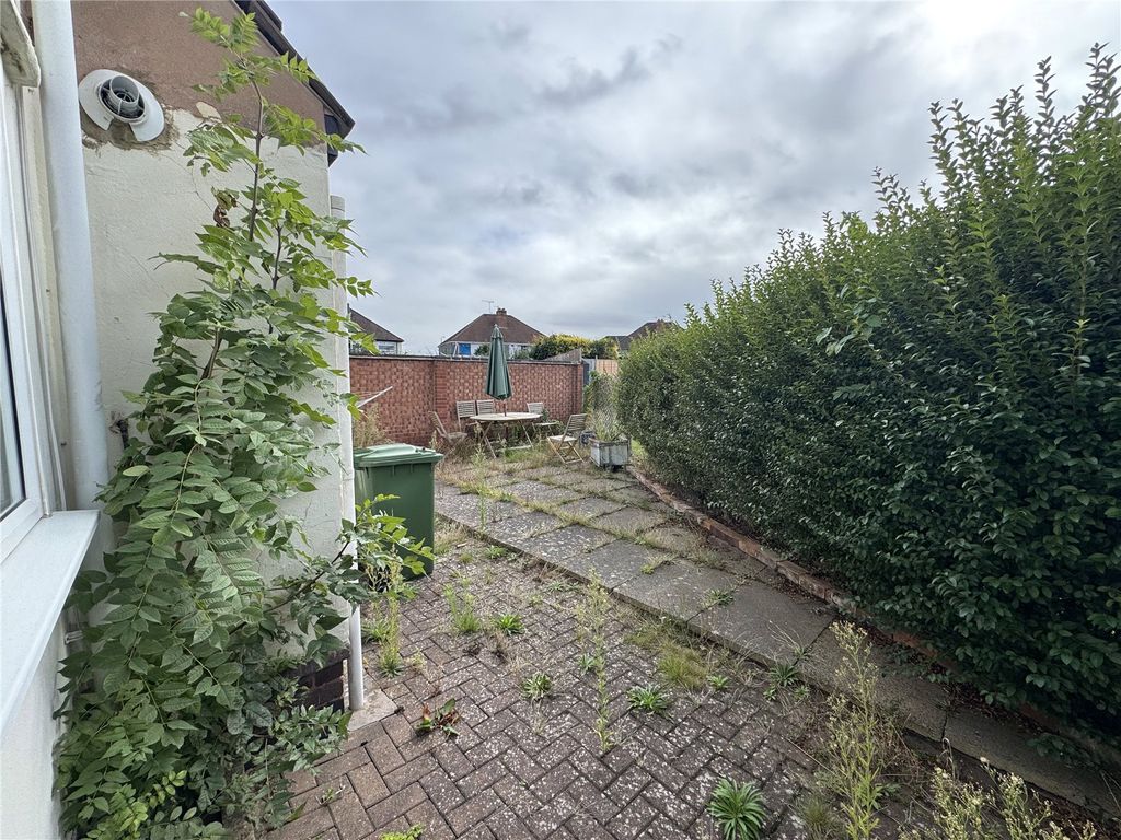 Property photo 2 of 15 Picture No. 06