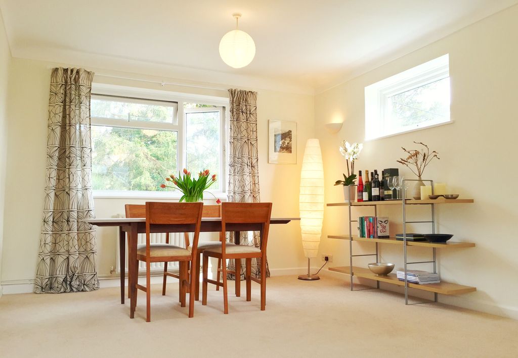 Property photo 3 of 13 Dining Area