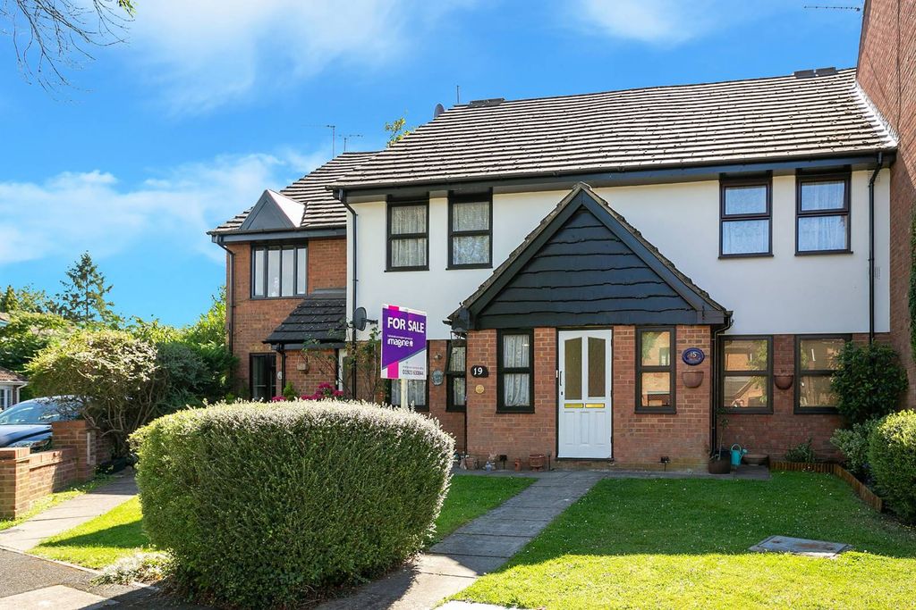 Property photo 2 of 9