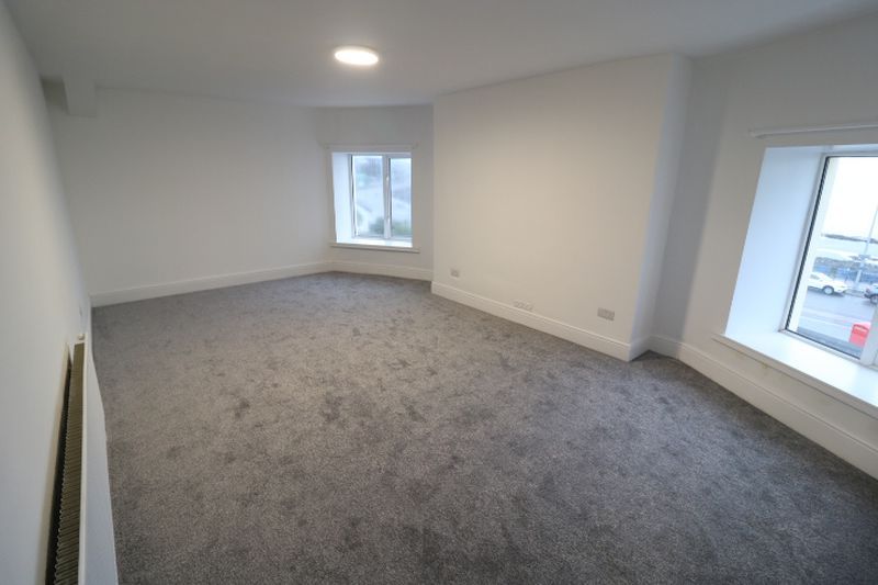 Property photo 3 of 18 Photo 3