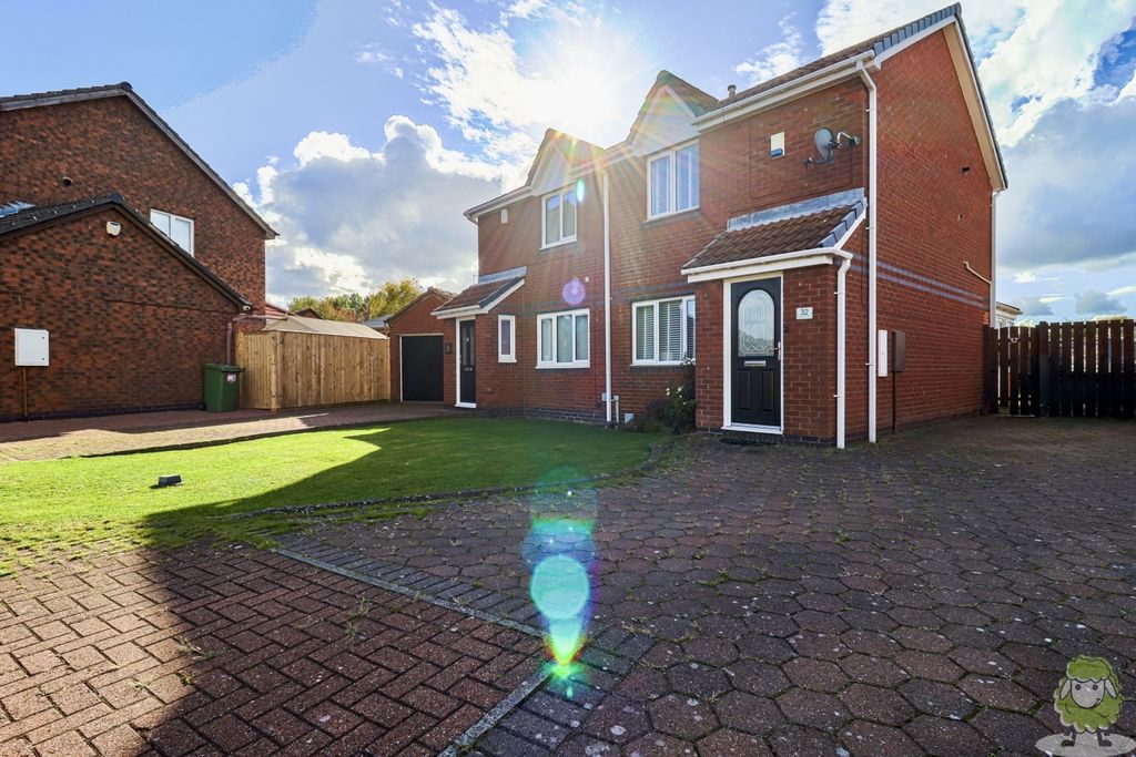 Property photo 1 of 13