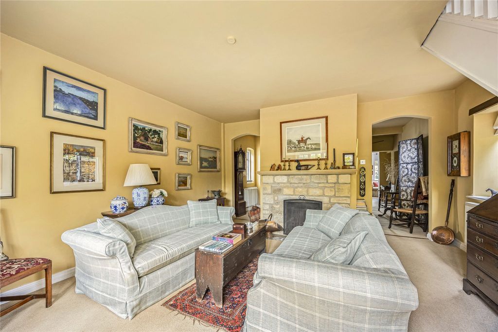 Property photo 2 of 13 Picture No. 32