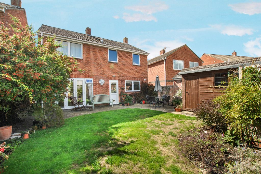 Property photo 2 of 6