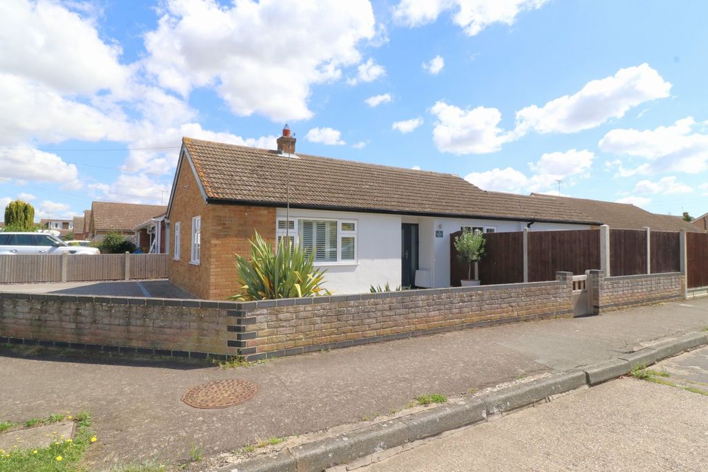 Property photo 1 of 22