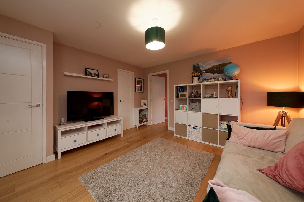 Property photo 3 of 16 Property Image 3