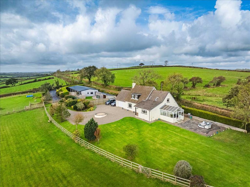 Property photo 1 of 17 Main Picture