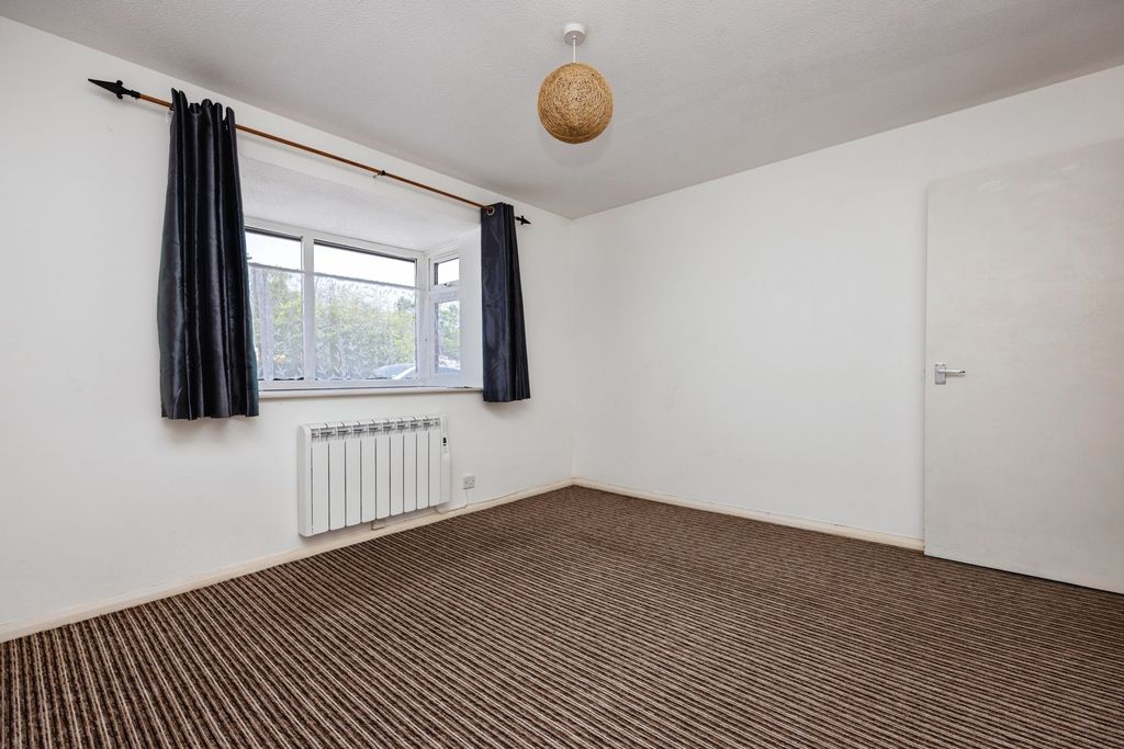 Property photo 3 of 11 Pbox-Img.Jpg