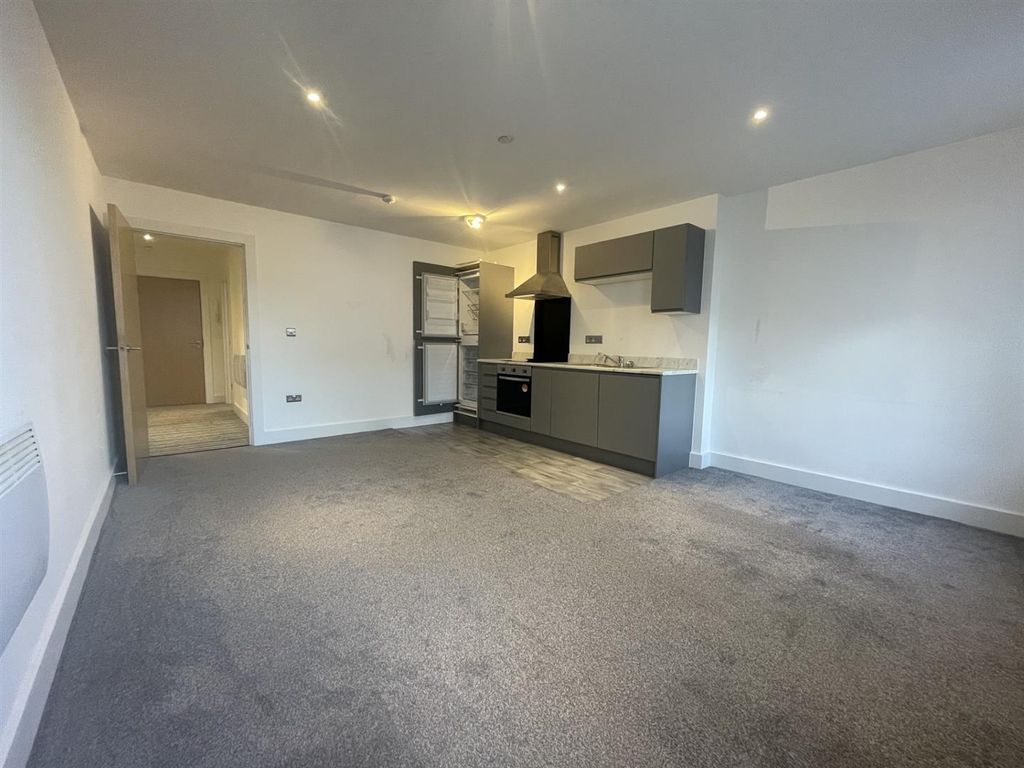Property photo 1 of 6 33 Market Court 6.Jpg
