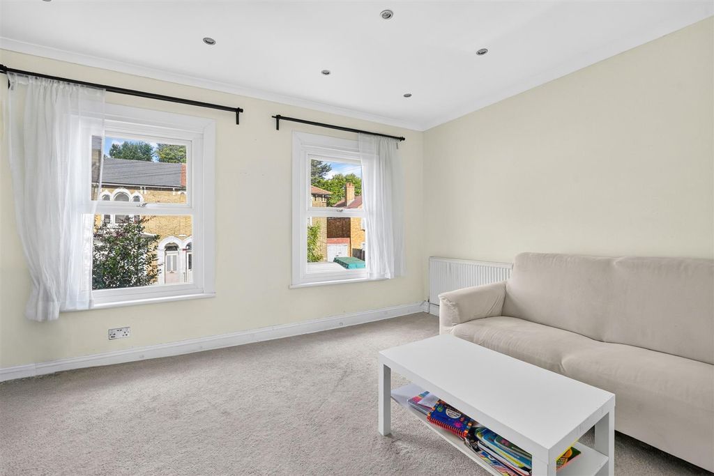 Property photo 2 of 27 0-21.Jpg