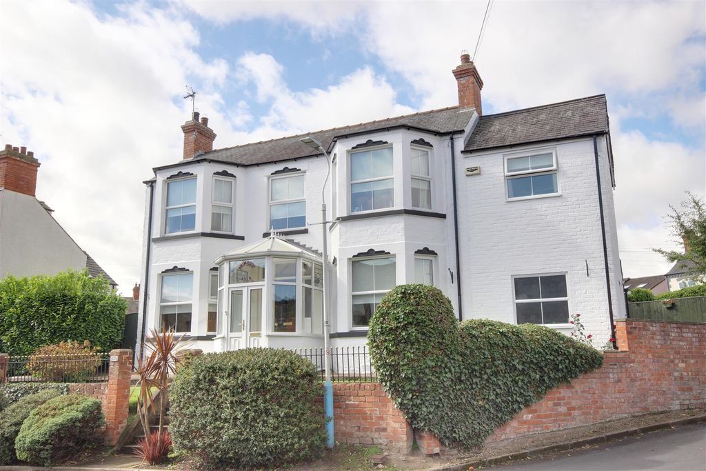 Property photo 1 of 24 Introduction