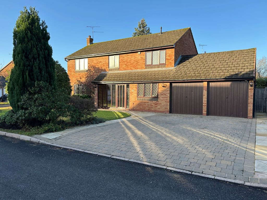 Property photo 1 of 28 Front