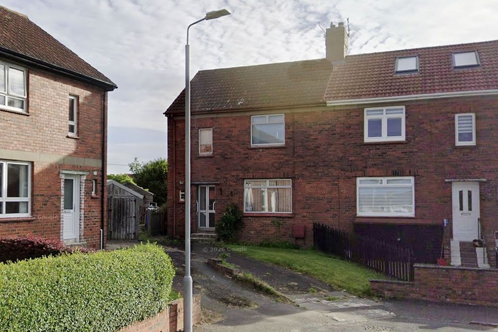 Property photo 1 of 9