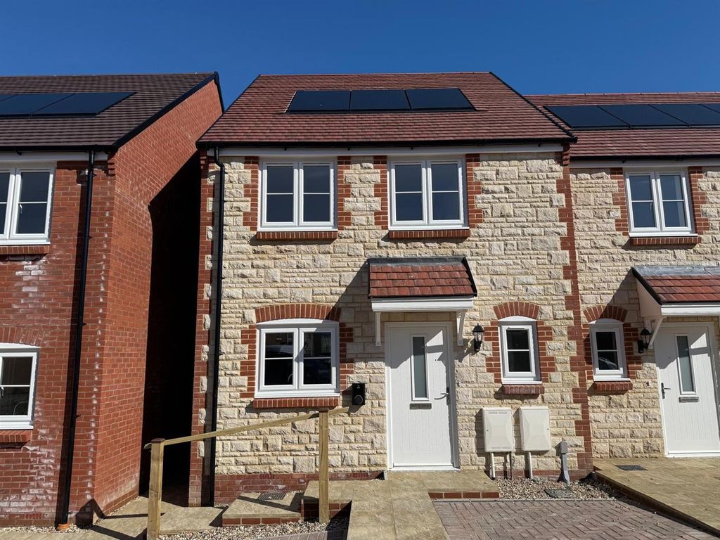 Property photo 1 of 14 Plot 293 Front.Jpeg