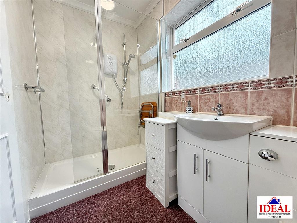 Property photo 3 of 16 Image00021.Jpg