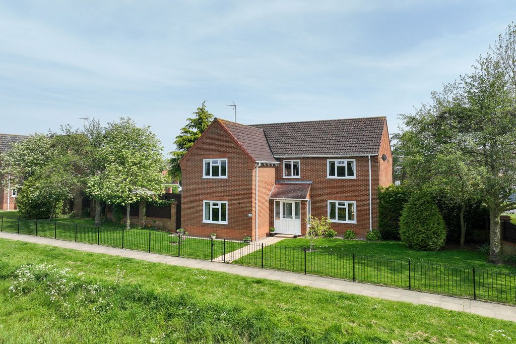 Property photo 1 of 31