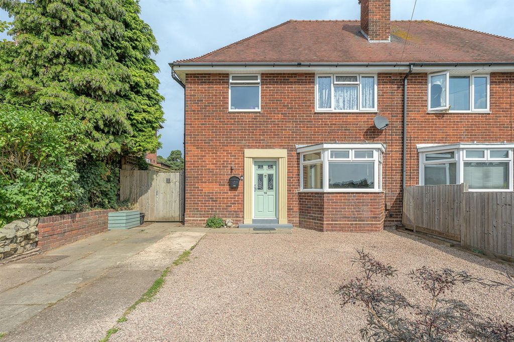 Property photo 1 of 29