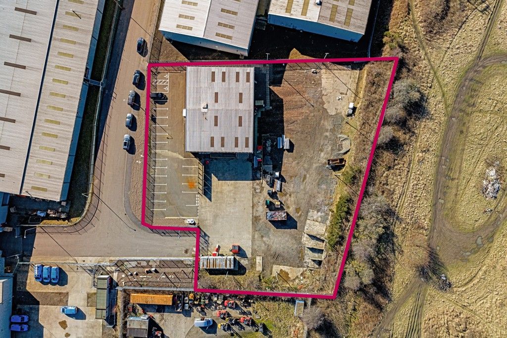 Property photo 2 of 9 Photo 2