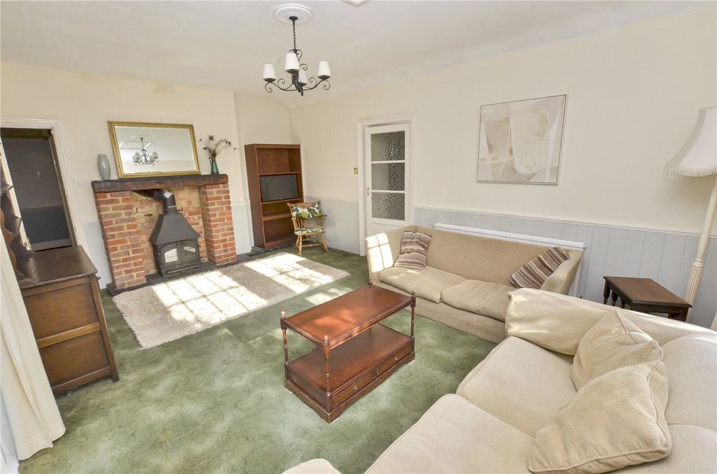 Property photo 3 of 30 Rear Lounge
