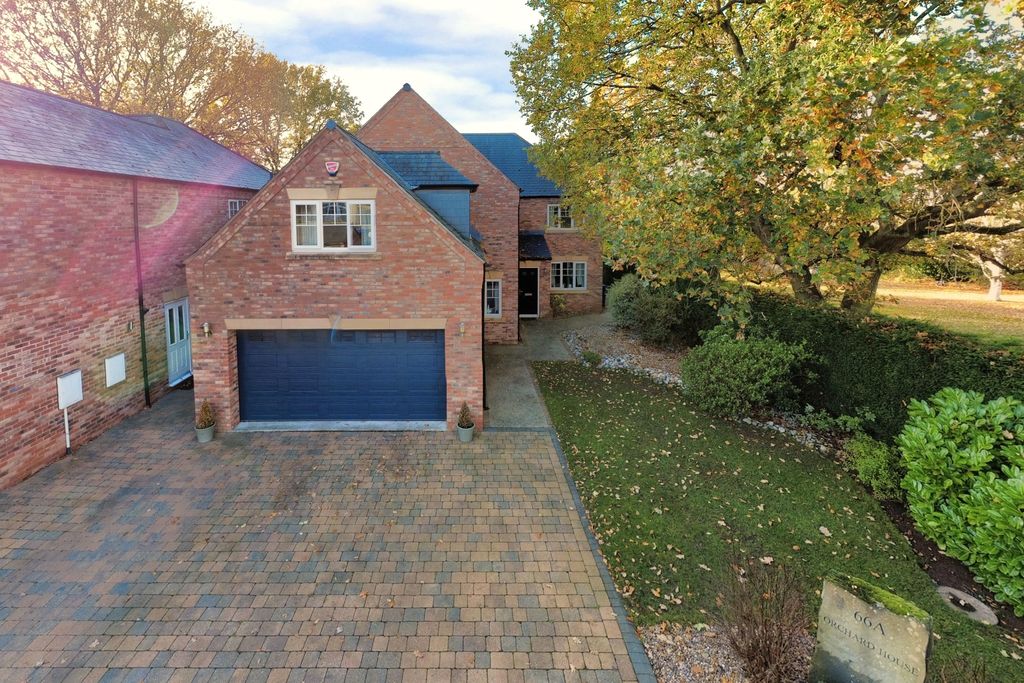 Additional image 49 of 4 bed detached house for saleBawtry Road, Bessacarr, Doncaster DN4