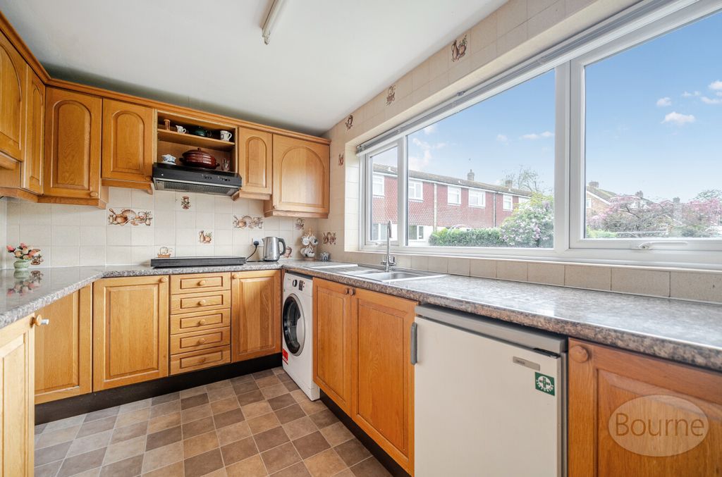 Property photo 2 of 13 Ef4F7Ec8-1598-402...