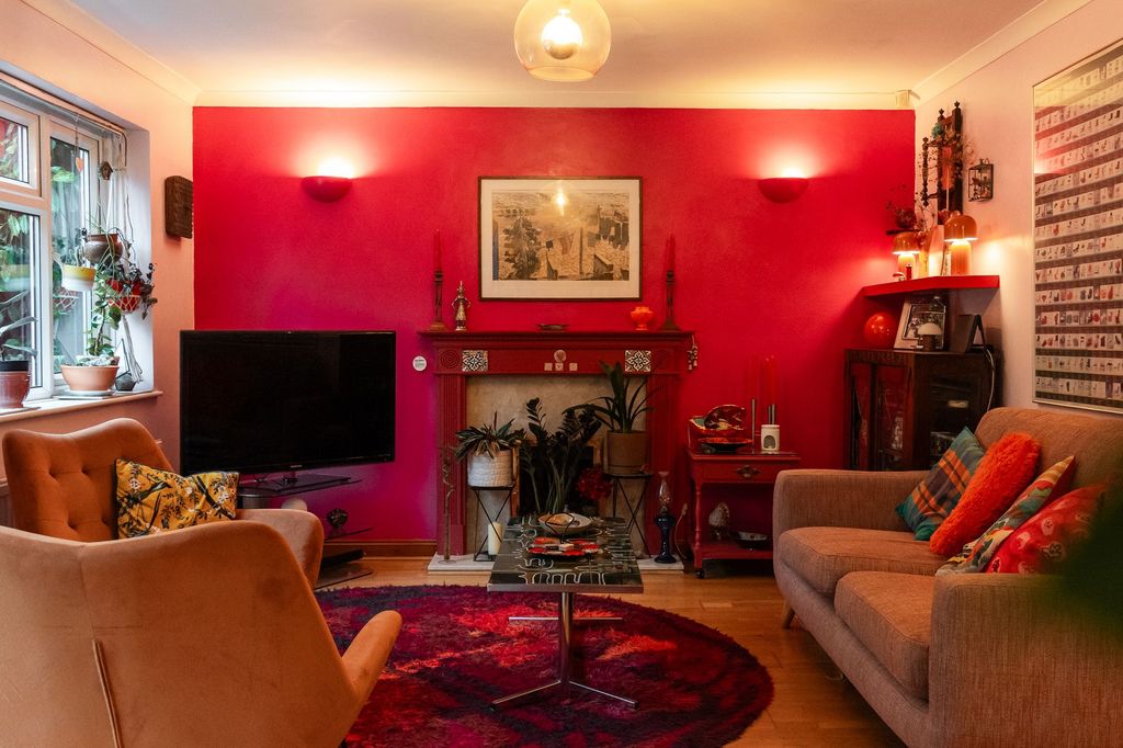 Property photo 3 of 34