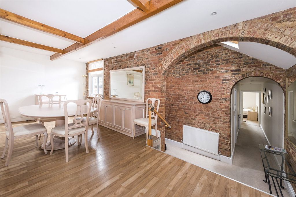 Property photo 3 of 11 Picture No. 07