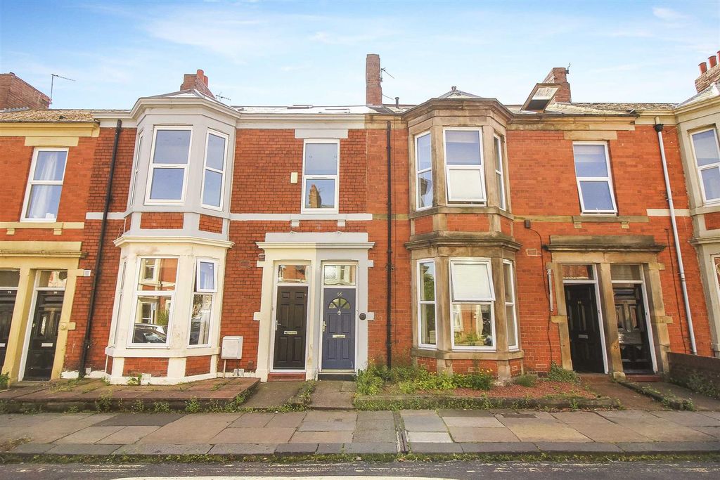 Property photo 1 of 8 1