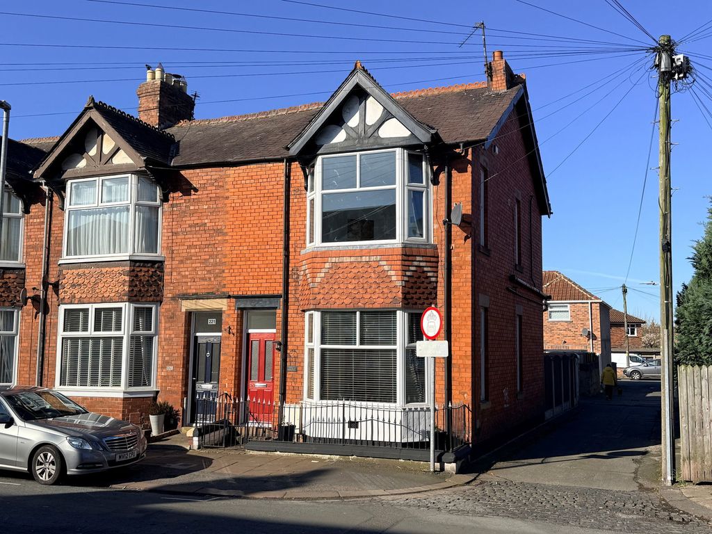 Property photo 1 of 15