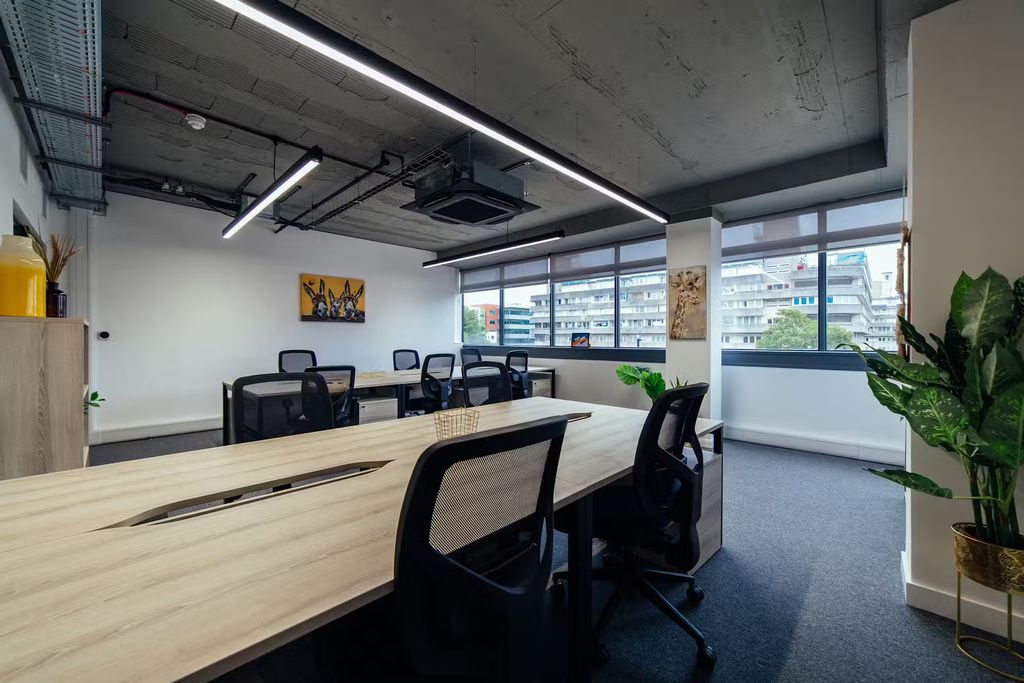 Property photo 1 of 14 Office