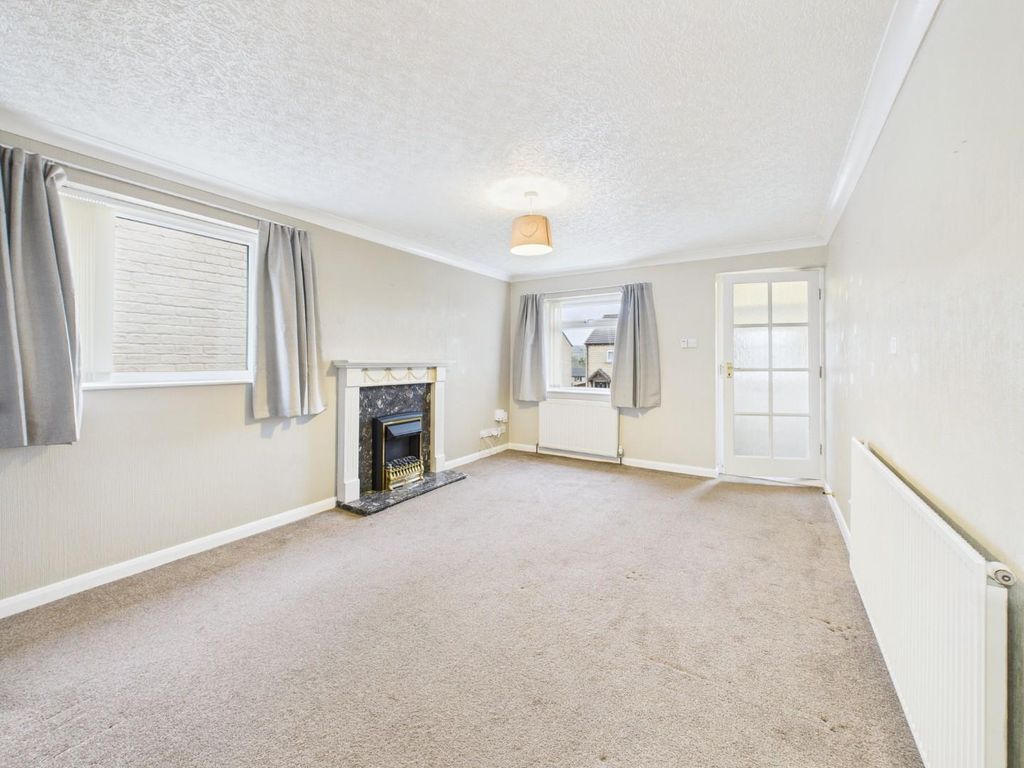 Property photo 2 of 13 Cam04899G0-Pr0251-Still003.Jpg