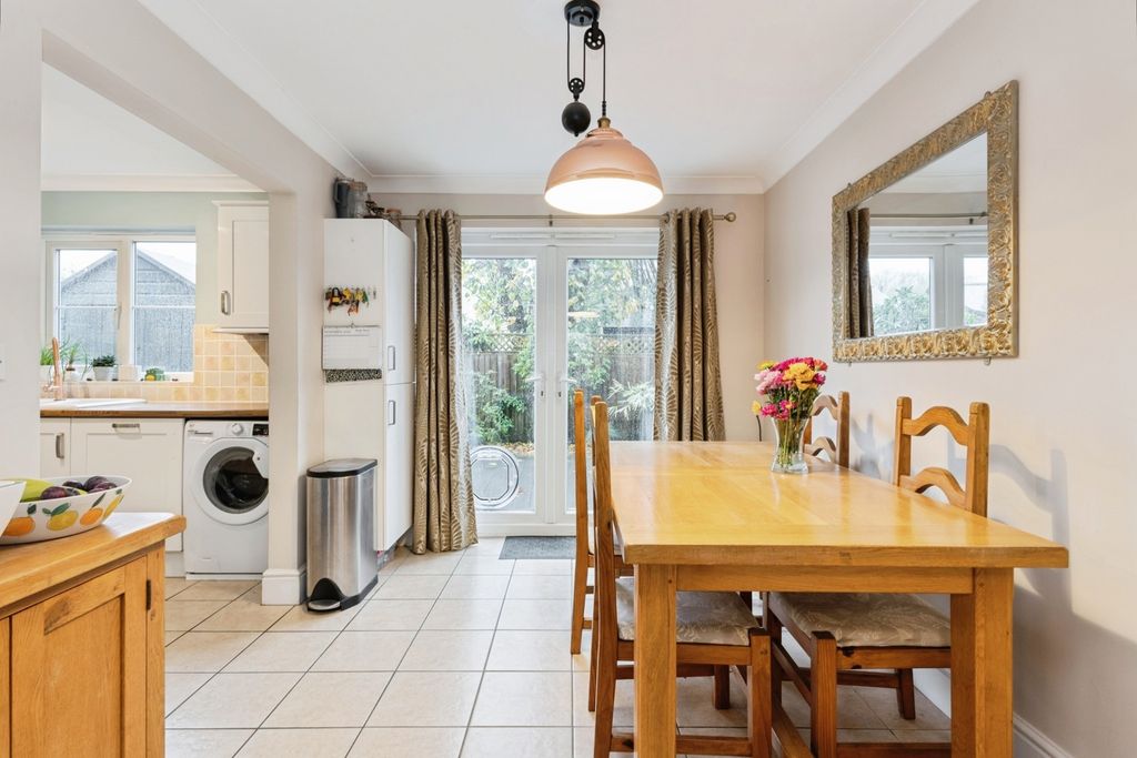 Property photo 2 of 15 Photo