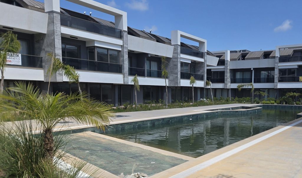 Property photo 3 of 10 Divine Ground-Floor Apartment In Belek, Antalya For Sale - Low-Rise Apartment Complex