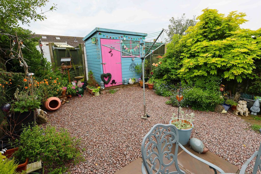 Property photo 3 of 21 Photo 17
