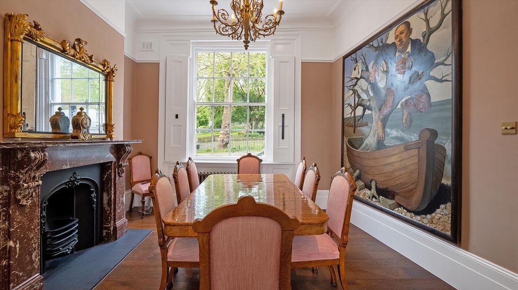 Property photo 2 of 11 Image