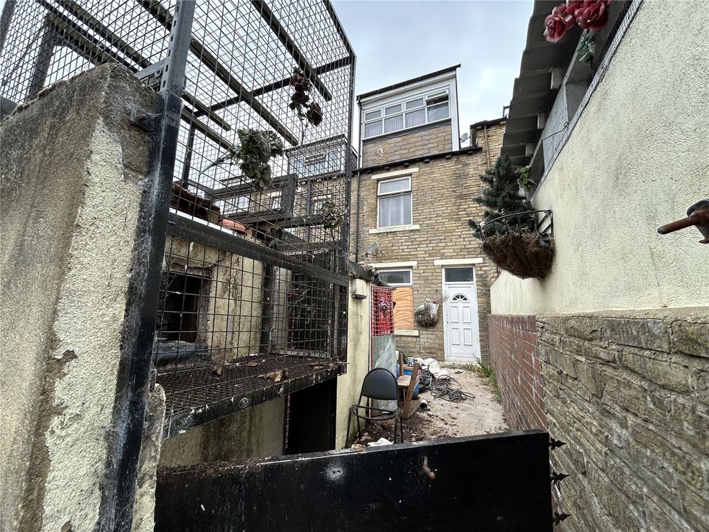 Property photo 3 of 3 Picture No. 01