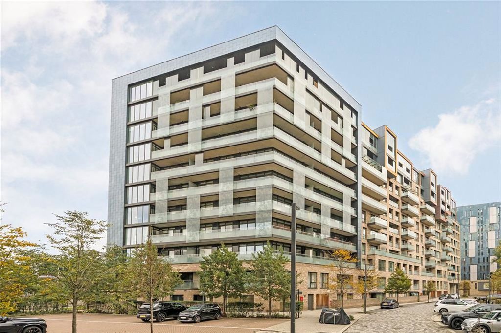 Property photo 1 of 8