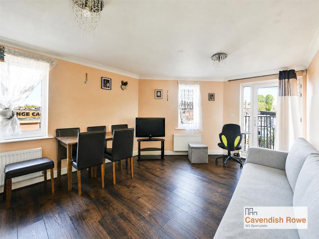 Property photo 2 of 14 Download (1).Png
