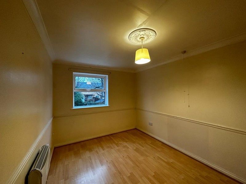 Property photo 3 of 9 2694-Pra12461-3-Raw