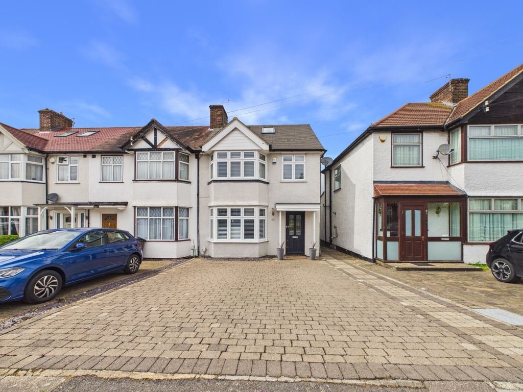 Property photo 1 of 22 5166400