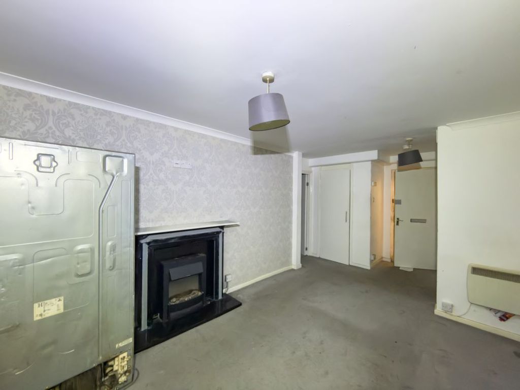 Property photo 3 of 10 Image 3