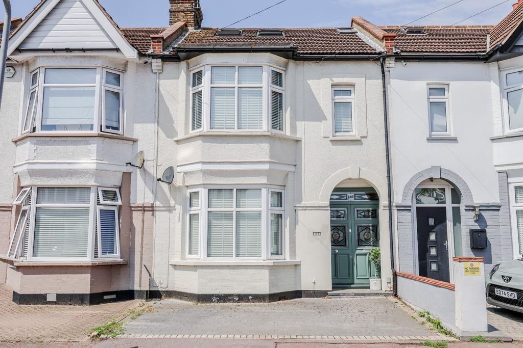 Property photo 1 of 29
