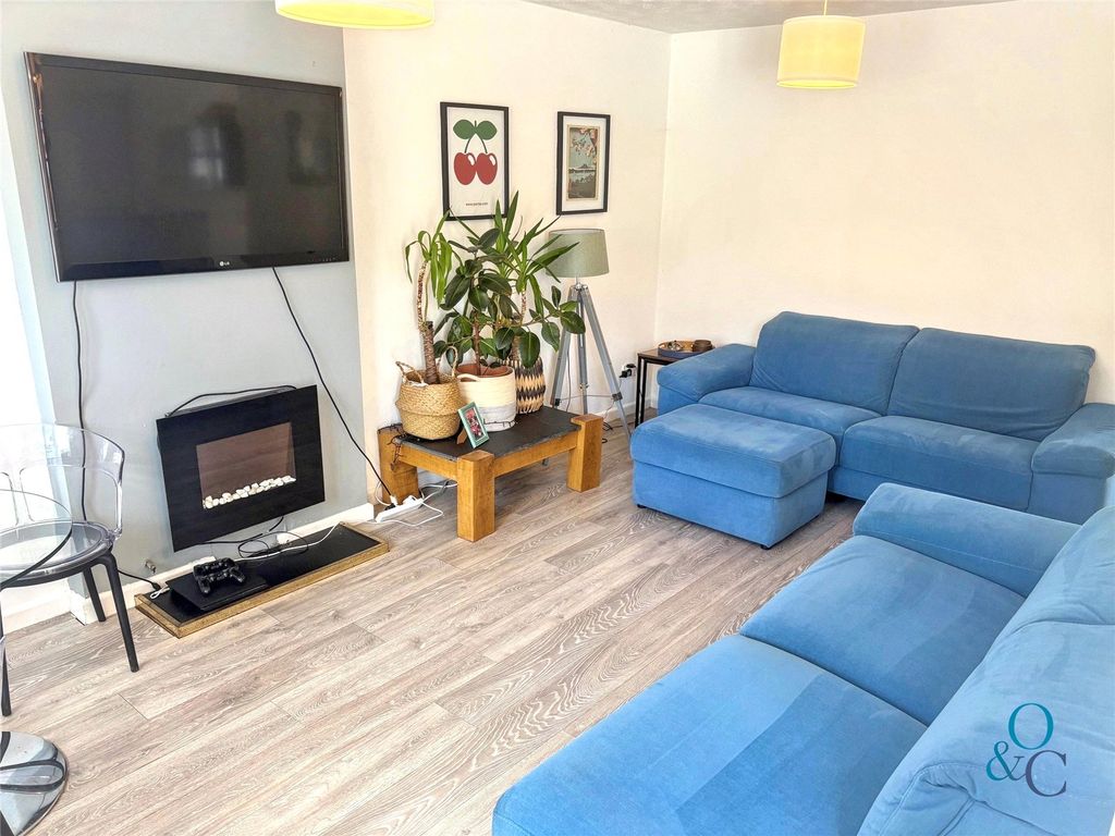 Property photo 2 of 12 Picture No. 02